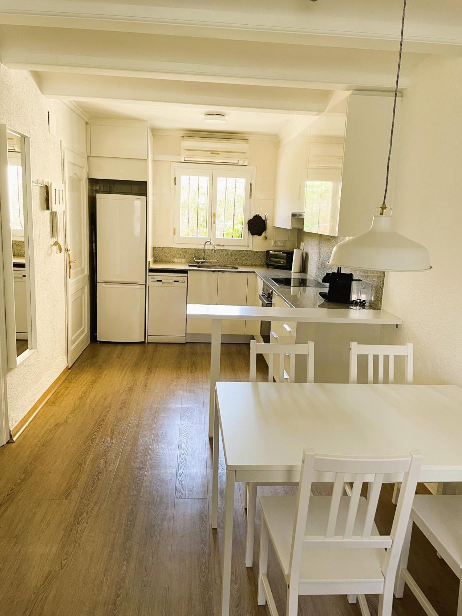El Casa Kama Apartment Дения Екстериор снимка