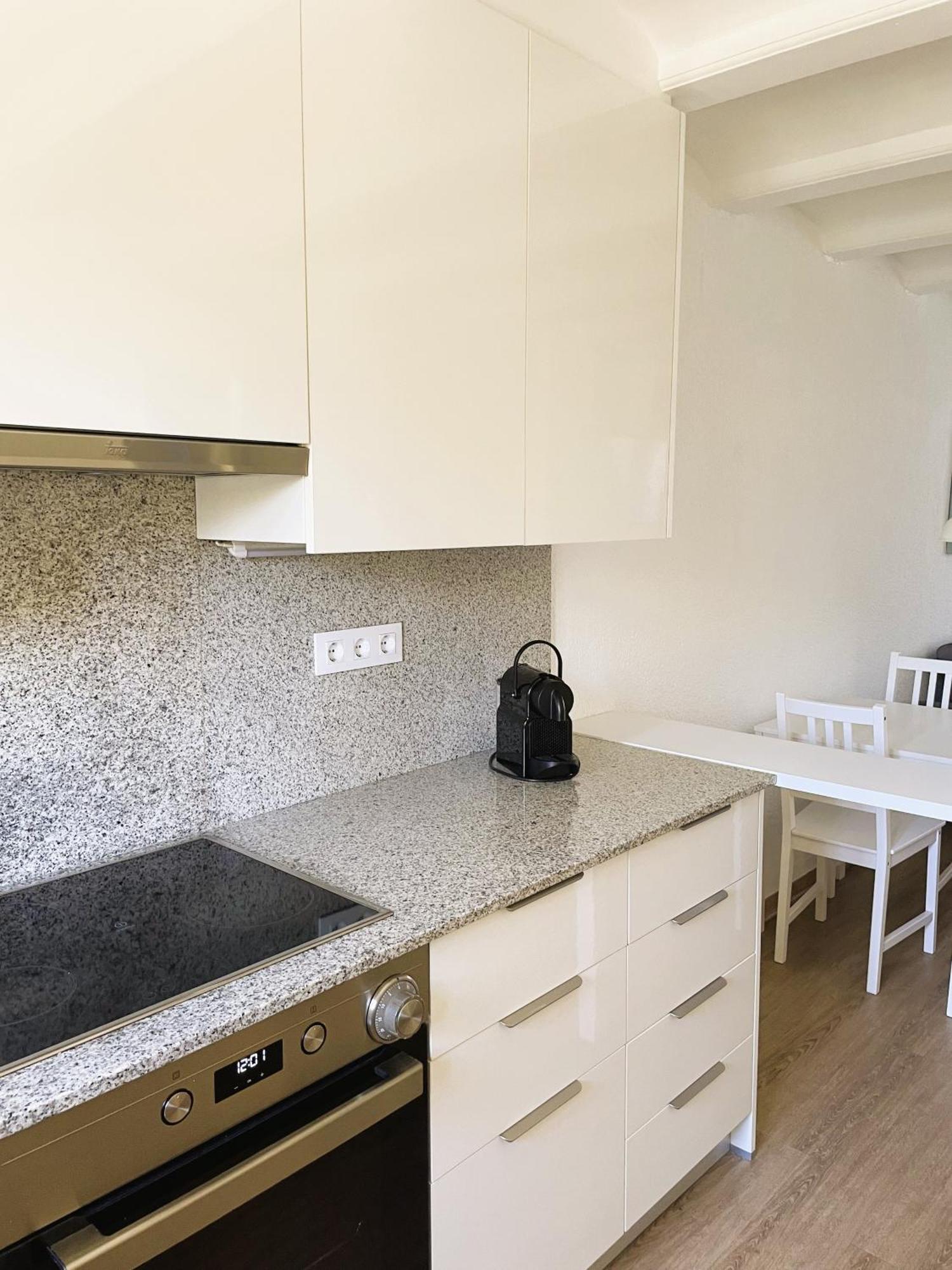 El Casa Kama Apartment Дения Екстериор снимка