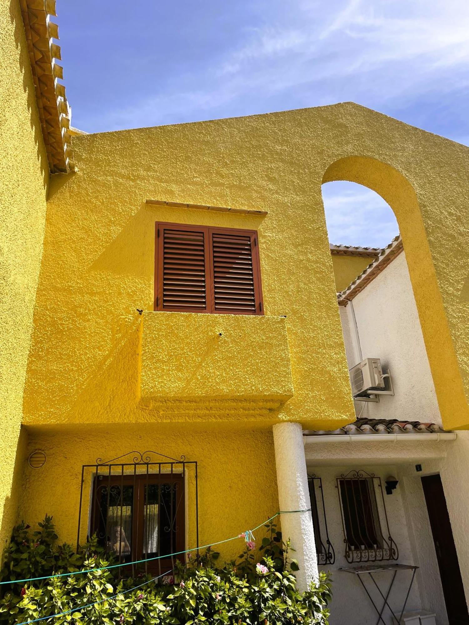 El Casa Kama Apartment Дения Екстериор снимка