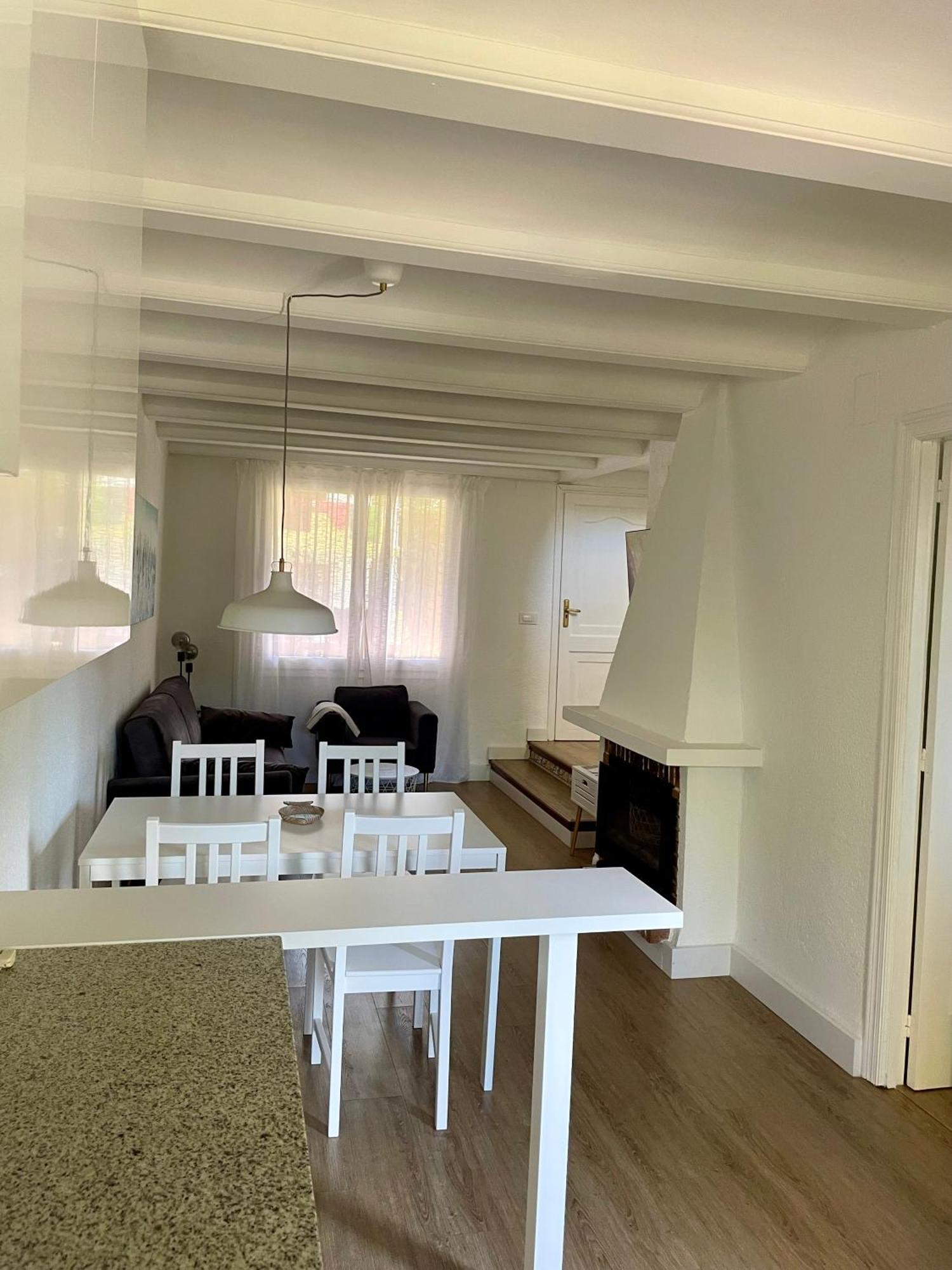 El Casa Kama Apartment Дения Екстериор снимка