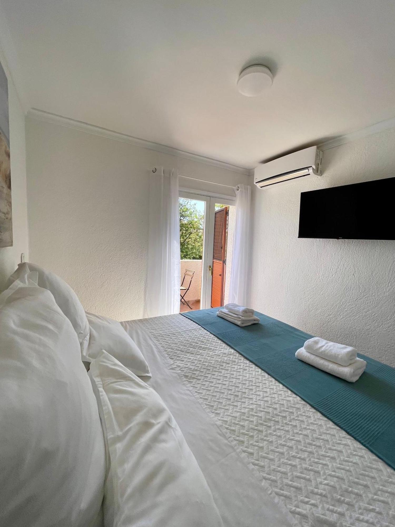 El Casa Kama Apartment Дения Екстериор снимка